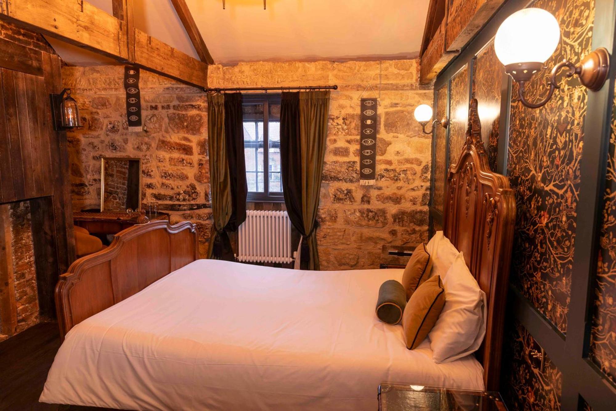The Dirty Bottles Hotel Alnwick Buitenkant foto