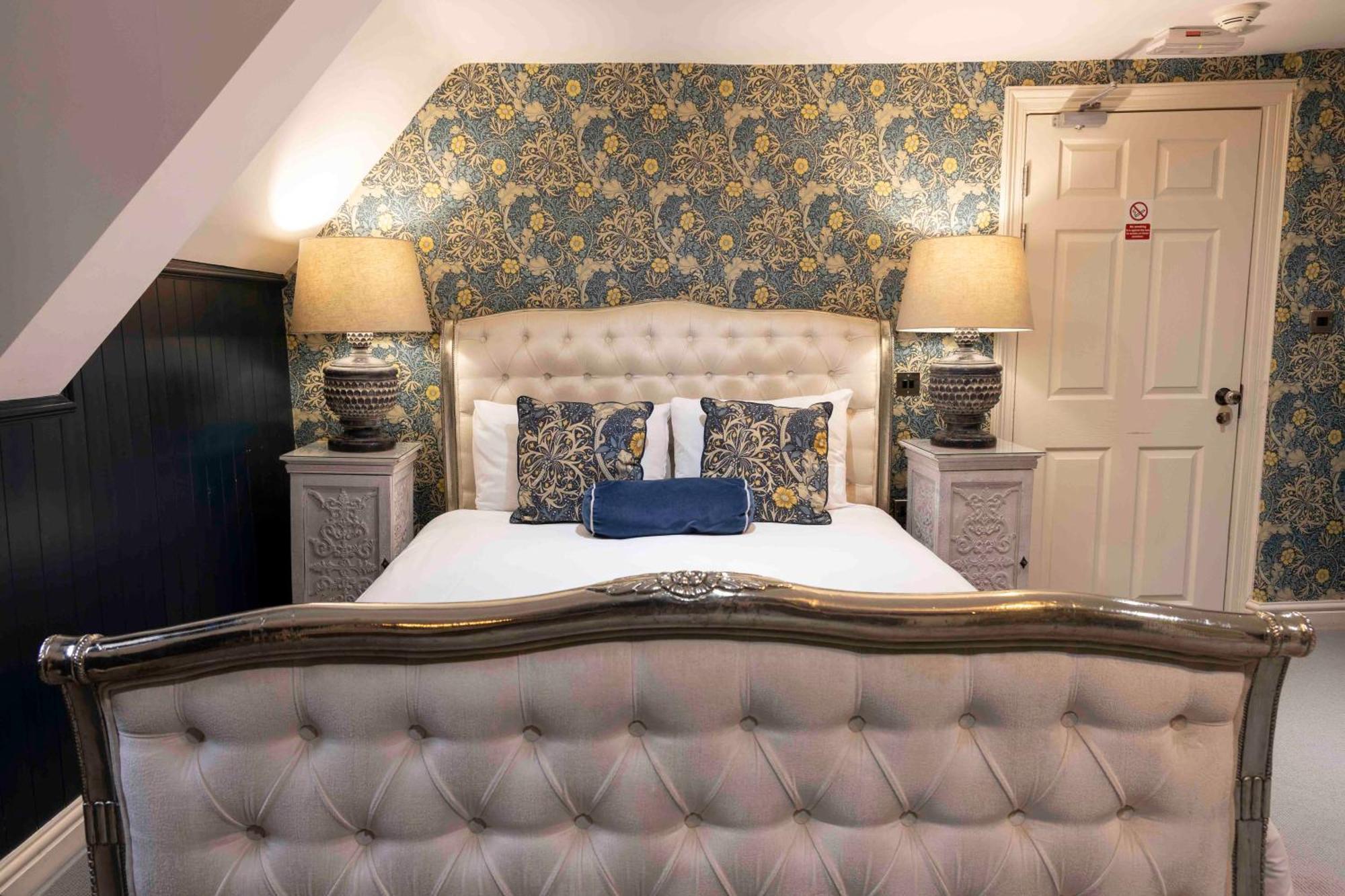 The Dirty Bottles Hotel Alnwick Buitenkant foto