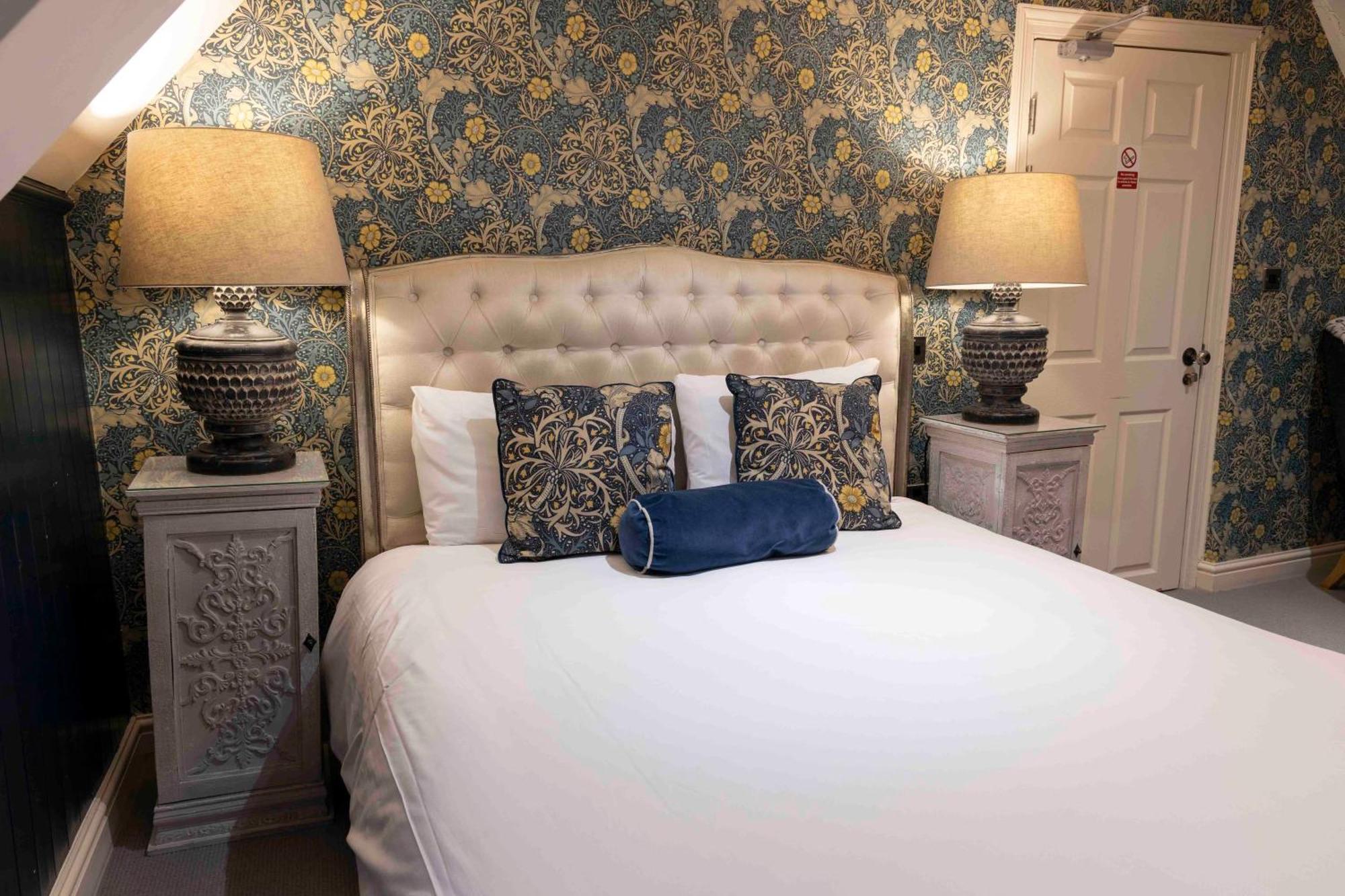 The Dirty Bottles Hotel Alnwick Buitenkant foto